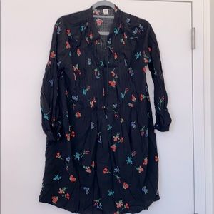 Old Navy flower-patterned black dress